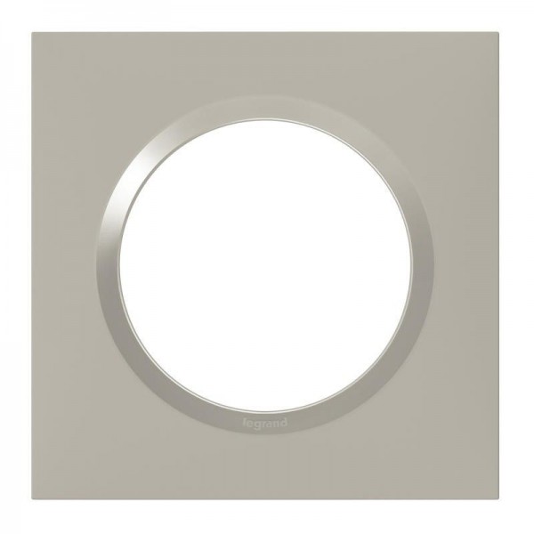 Plaque de finition simple carrée Plume Mat avec Bague brillante (gris) Legrand Dooxie Réf: 600821