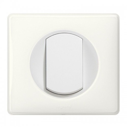 Interrupteur ou va-et-vient Céliane Soft Complet avec plaque - 10A - Blanc Legrand Réf: 099565