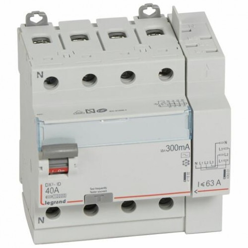 Interrupteur différentiel Legrand DX³-ID 40A Type AC 300mA - arrivée haut à vis départ haut auto 4P 400V~ 5 modules Réf. 411654